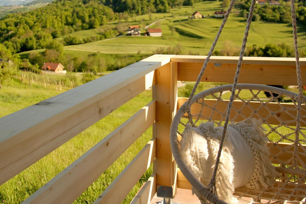 Wooden Fairytale Apartment Lesicno